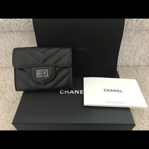 Brand new Chanel card holder